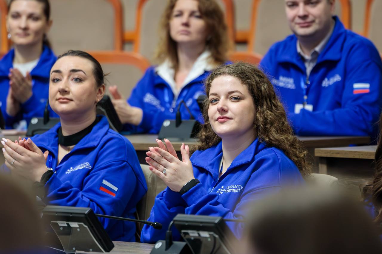 Игорь Артамонов: Запускаем в регионе образовательную программу «Будущее профсоюзов» совместно с Липецким филиалом Президентской академии, АНО «Область будущего» и, конечно, Федерацией профсоюзов региона Игорь Артамонов: Запускаем в регионе образовательную программу «Будущее профсоюзов» совместно с Липецким филиалом Президентской академии, АНО «Область будущего» и, конечно, Федерацией профсоюзов региона