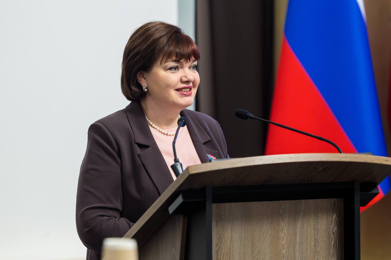 Игорь Артамонов: Запускаем в регионе образовательную программу «Будущее профсоюзов» совместно с Липецким филиалом Президентской академии, АНО «Область будущего» и, конечно, Федерацией профсоюзов региона Игорь Артамонов: Запускаем в регионе образовательную программу «Будущее профсоюзов» совместно с Липецким филиалом Президентской академии, АНО «Область будущего» и, конечно, Федерацией профсоюзов региона