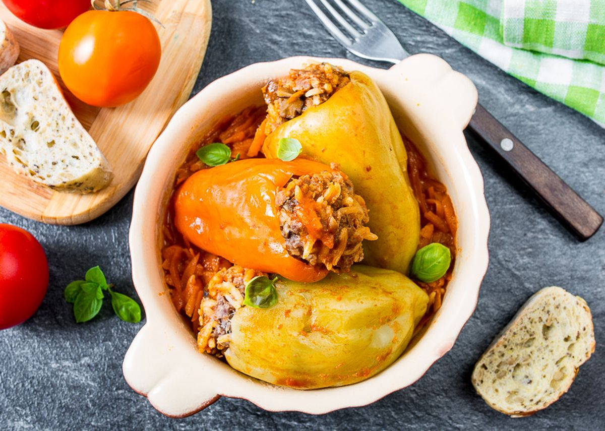 Фаршированные перцы с грибами: простой и вкусный рецепт на любой случай