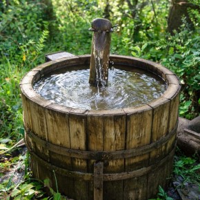 Проблема застоя в колодце: как вернуть чистую воду в ваш источник