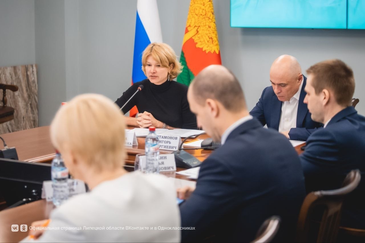 Министр сельского хозяйства РФ Оксана Лут провела оперштаб по подготовке к посевной кампании-2026