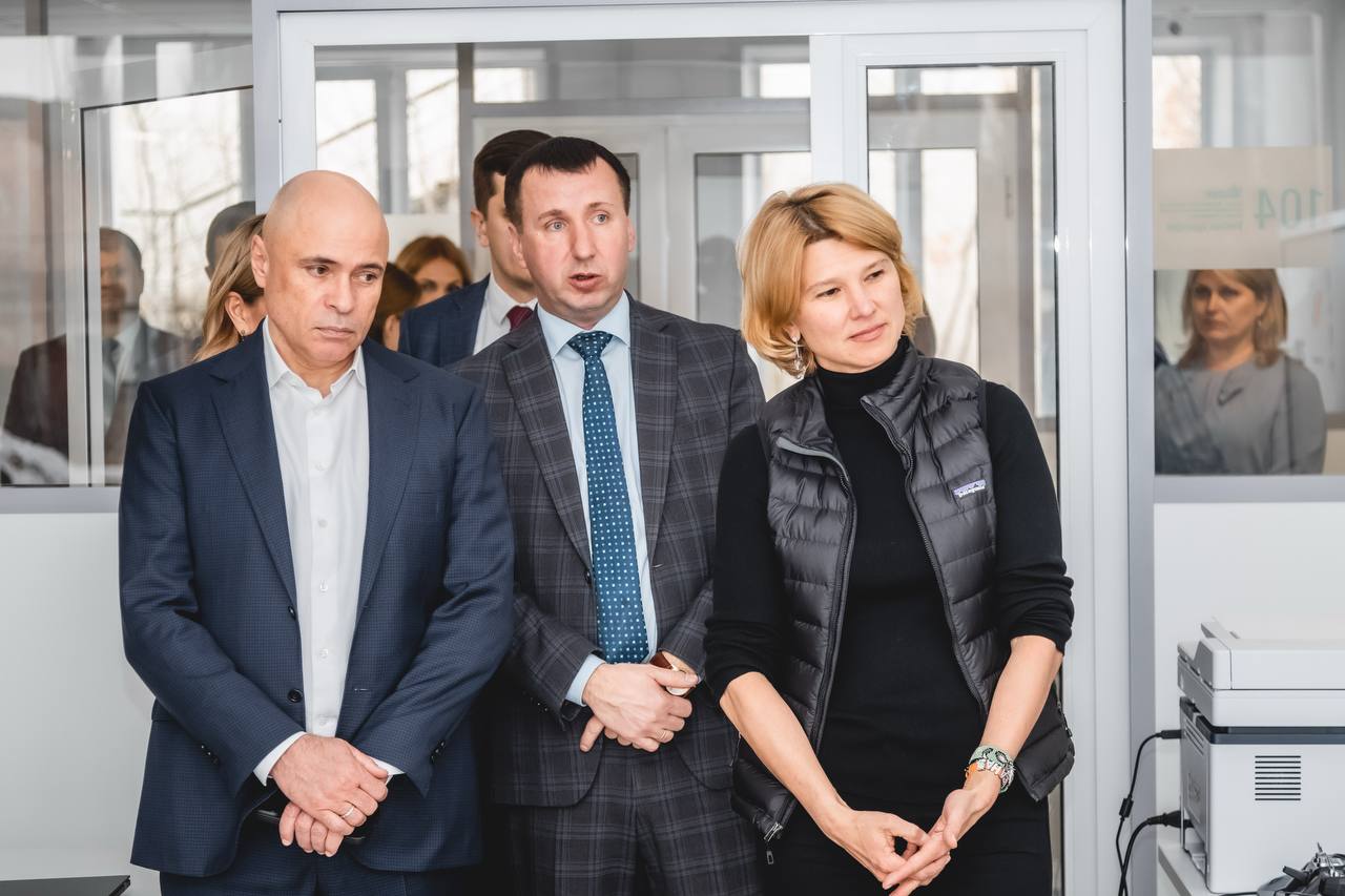 Евгения Уваркина: С рабочим визитом в Липецкую область приехала министр сельского хозяйства РФ Оксана Лут Евгения Уваркина: С рабочим визитом в Липецкую область приехала министр сельского хозяйства РФ Оксана Лут