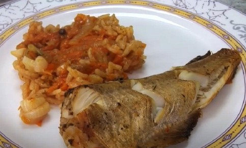Минтай по секретному рецепту: как сделать рыбное блюдо нежным и сочным
