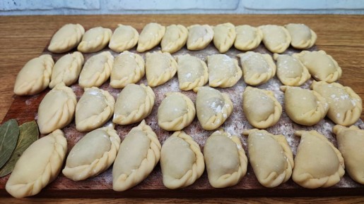 Вареники с мясом и капустой: новинка для вашего стола