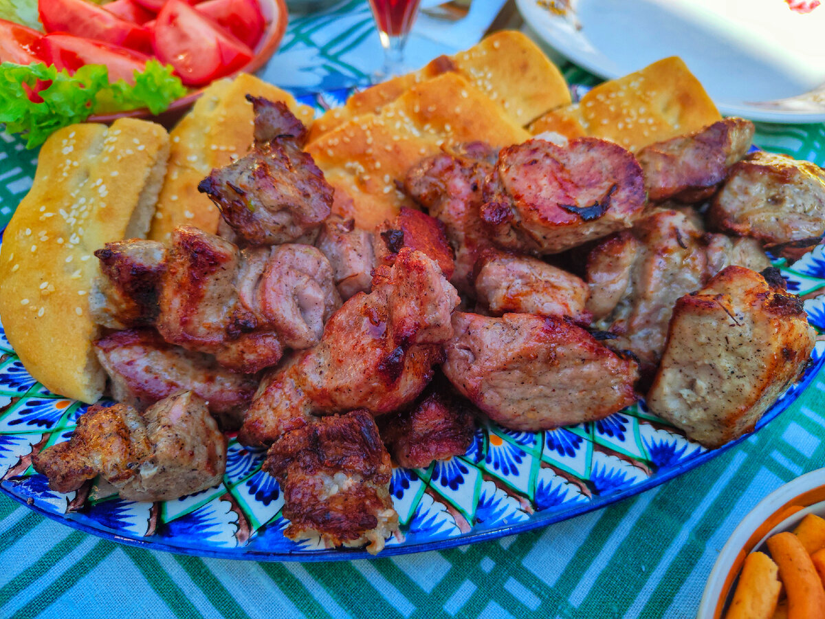 Как приготовить идеальный шашлык из свинины на праздник