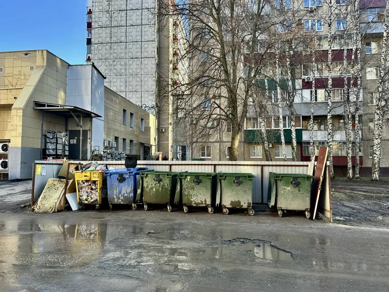 Провели очередной рейд по контейнерным площадкам Провели очередной рейд по контейнерным площадкам