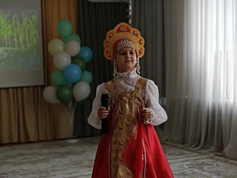 Юные таланты расцвели на фестивале «Родничок» Юные таланты расцвели на фестивале «Родничок»