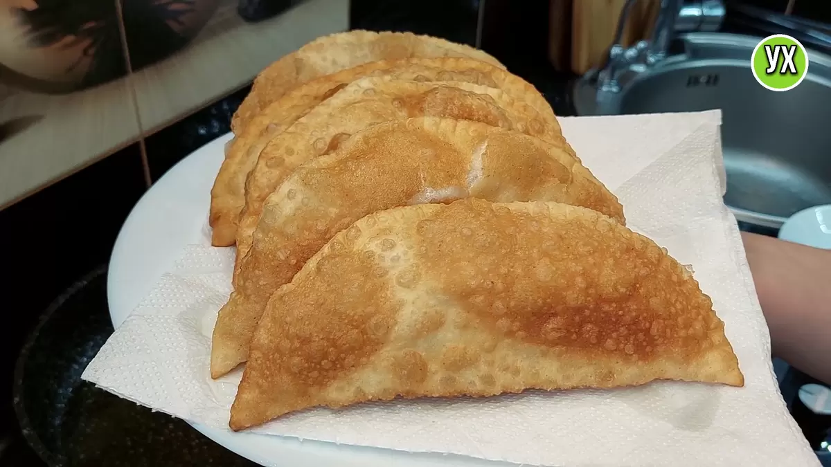 Вкусные чебуреки: простой рецепт, которому доверяют тысячи