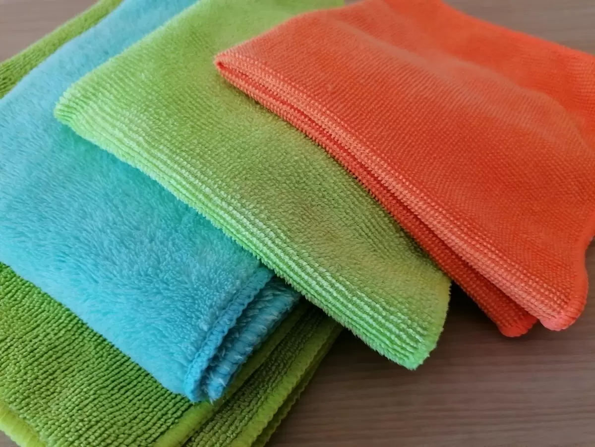 Как правильно заботиться о микрофибре