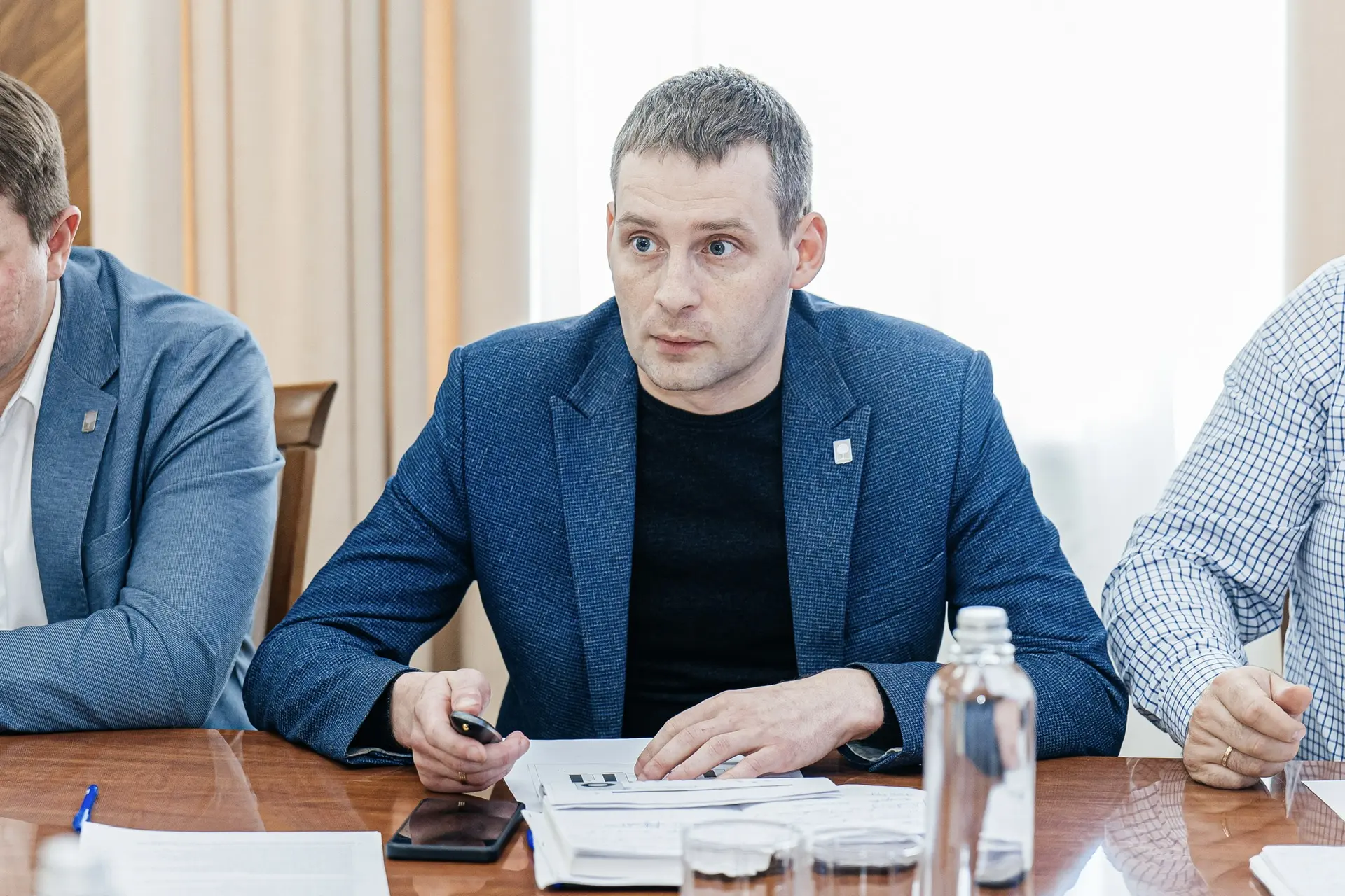 С коллегами на оперативном совещании подвели итоги недели и обсудили планы на следующую С коллегами на оперативном совещании подвели итоги недели и обсудили планы на следующую