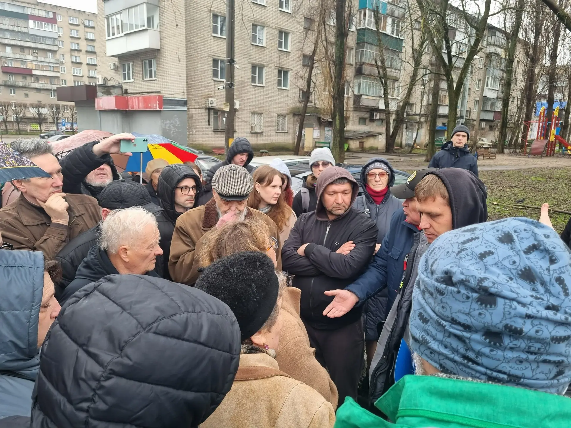 Вопросы застройки на Космонавтов обсудили с жителями Вопросы застройки на Космонавтов обсудили с жителями