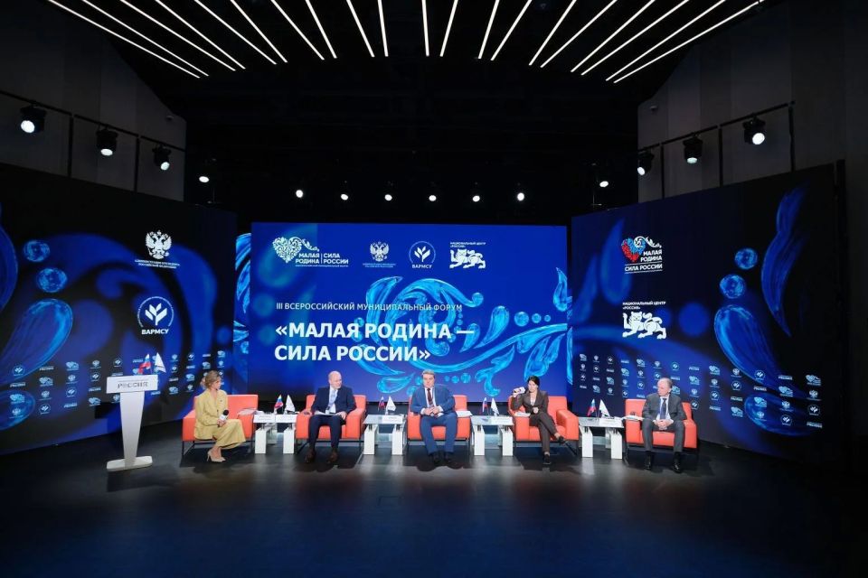 ������� ��������: � ������ ������ ������ ������ � ���� �����Ȼ ������ ��������� ����������� ������ ������������ ����������� � �������: �������� �� ��� ���������