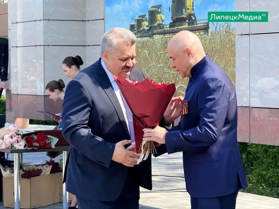 На Доске почёта «Трудовая слава Липецкой области» разместили портрет замдиректора ИД «Липецкая газета» Петра Игнатова
