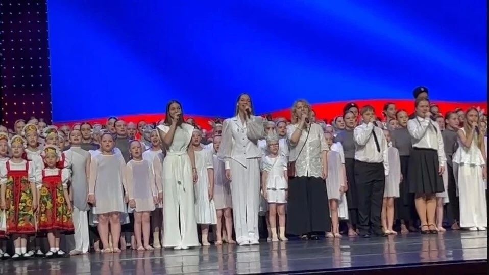 Воспитанники Дома творчества «Октябрьский» продолжают добиваться успехов на творческом поприще Воспитанники Дома творчества «Октябрьский» продолжают добиваться успехов на творческом поприще