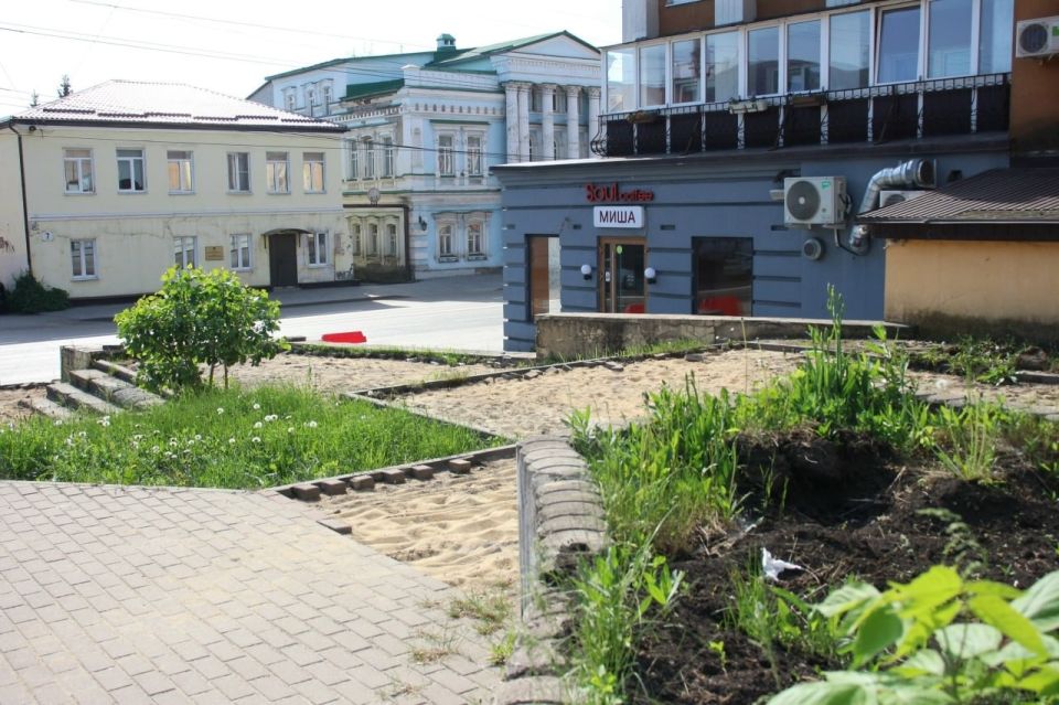 Депутат облсовета Елена Богомолова: Сквер на улице Фрунзе полностью обновится Депутат облсовета Елена Богомолова: Сквер на улице Фрунзе полностью обновится