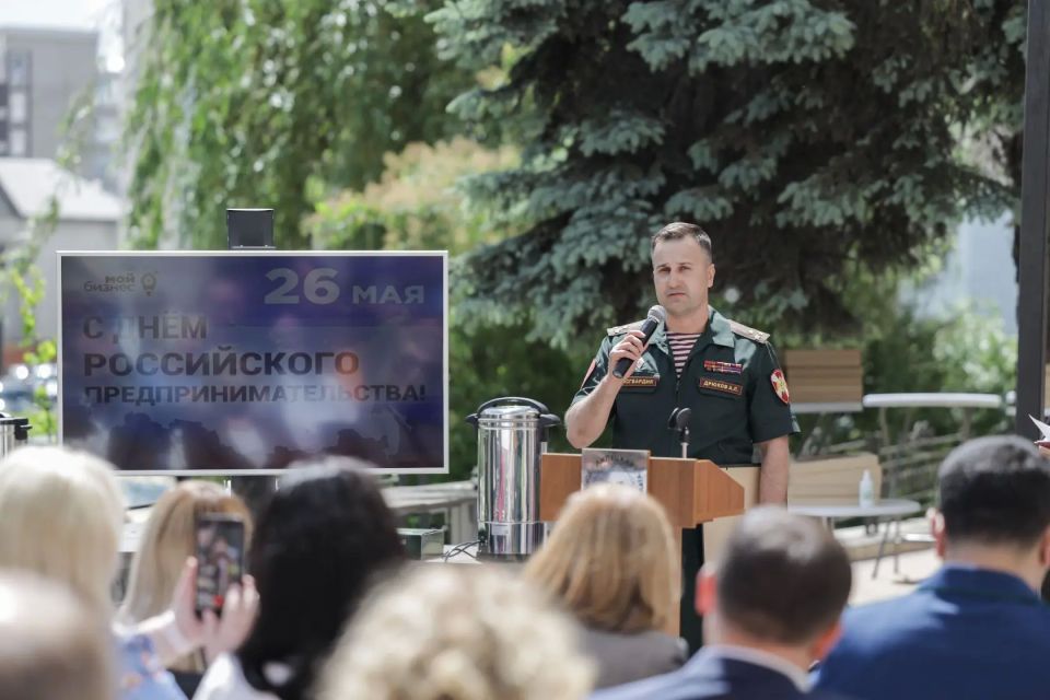 Кто развивает свое дело вопреки любым трудностям и строит сильный тыл? Липецкие предприниматели Кто развивает свое дело вопреки любым трудностям и строит сильный тыл? Липецкие предприниматели