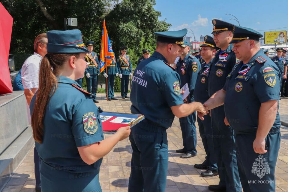 В преддверии Дня России в Главном управлении состоялось торжественное мероприятие В преддверии Дня России в Главном управлении состоялось торжественное мероприятие