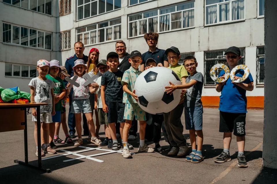 В Липецке в пришкольных лагерях проходит профилактическая акция «Живой город», объединяющая ведомства в работе с детьми В Липецке в пришкольных лагерях проходит профилактическая акция «Живой город», объединяющая ведомства в работе с детьми