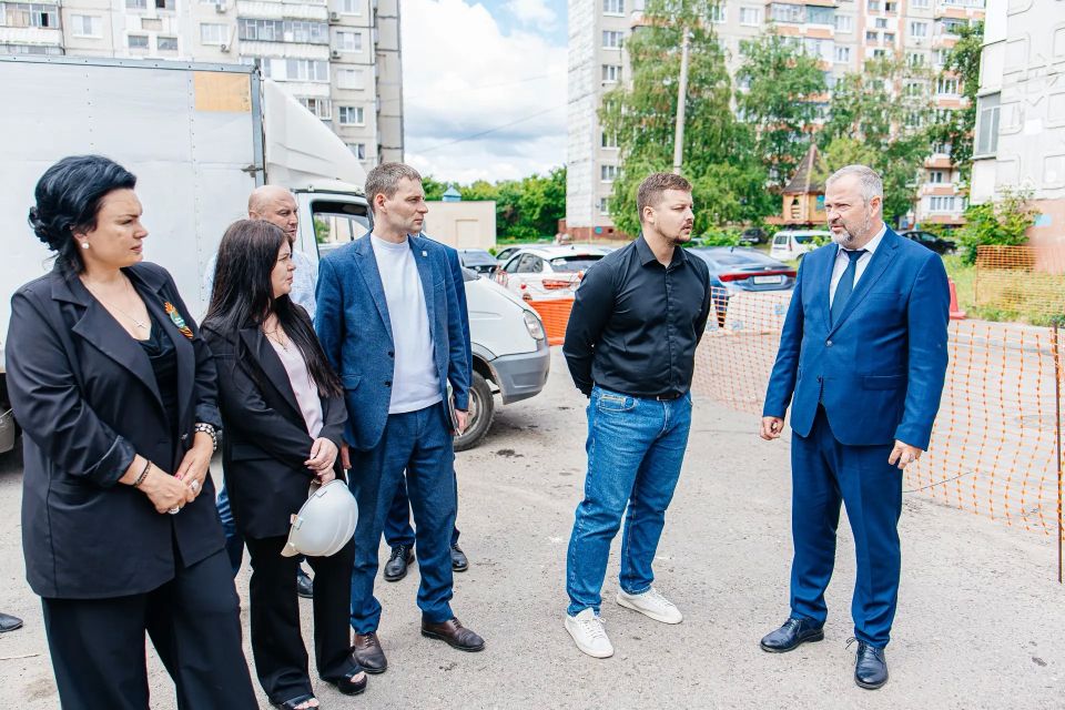 Сегодня выехал в район Сокола на улицу Ушинского, где началась реконструкция теплотрассы Сегодня выехал в район Сокола на улицу Ушинского, где началась реконструкция теплотрассы