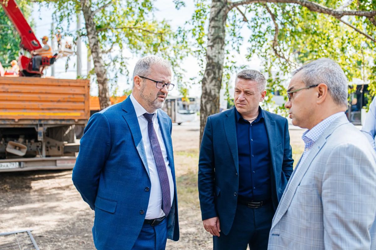 Сегодня встретился с руководством компании «Мовиста Регионы Липецк» Сегодня встретился с руководством компании «Мовиста Регионы Липецк»