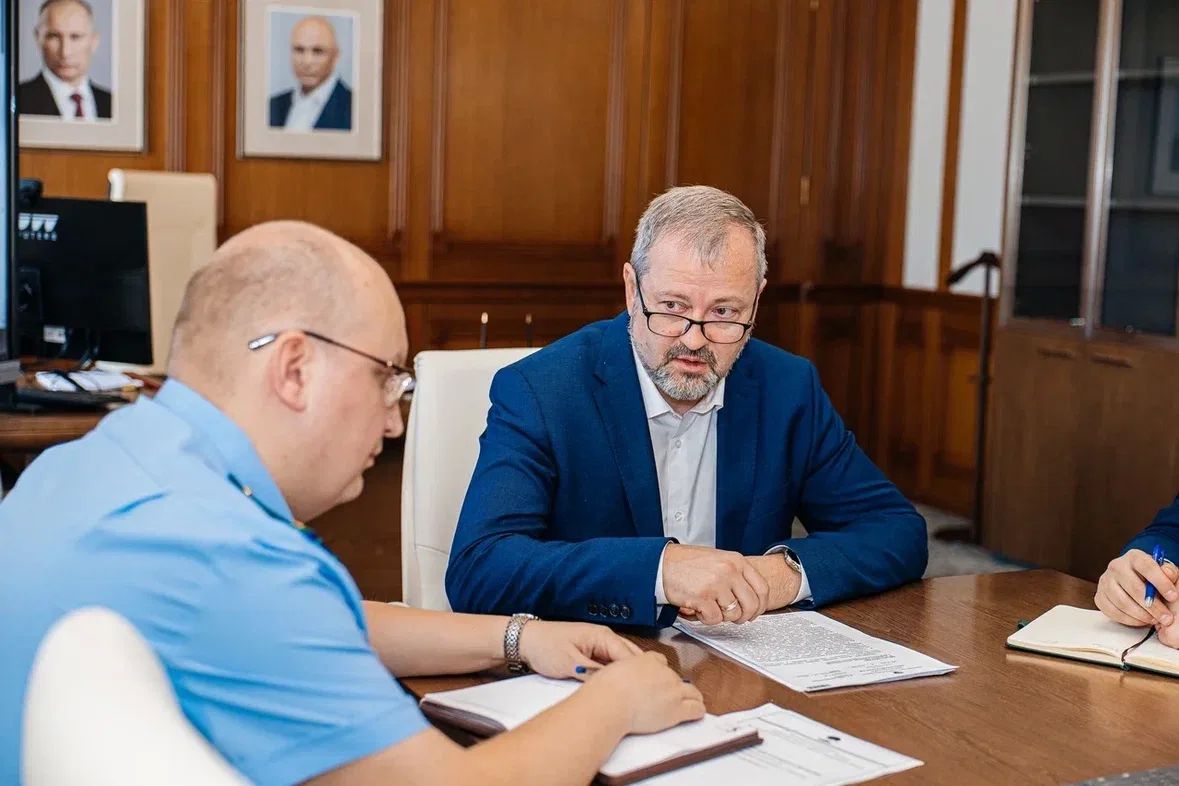 Сегодня провели рабочую встречу с представителем прокуратуры Липецкой области Сегодня провели рабочую встречу с представителем прокуратуры Липецкой области