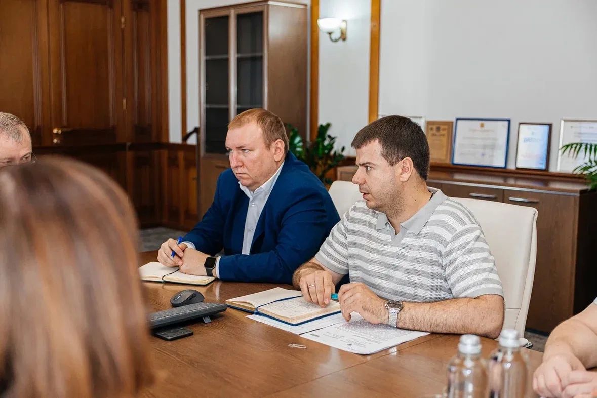 Сегодня провели рабочую встречу с представителем прокуратуры Липецкой области Сегодня провели рабочую встречу с представителем прокуратуры Липецкой области