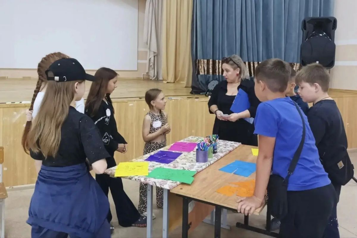 Тербунские школьники побывали на квесте, посвященном семейным ценностям Тербунские школьники побывали на квесте, посвященном семейным ценностям