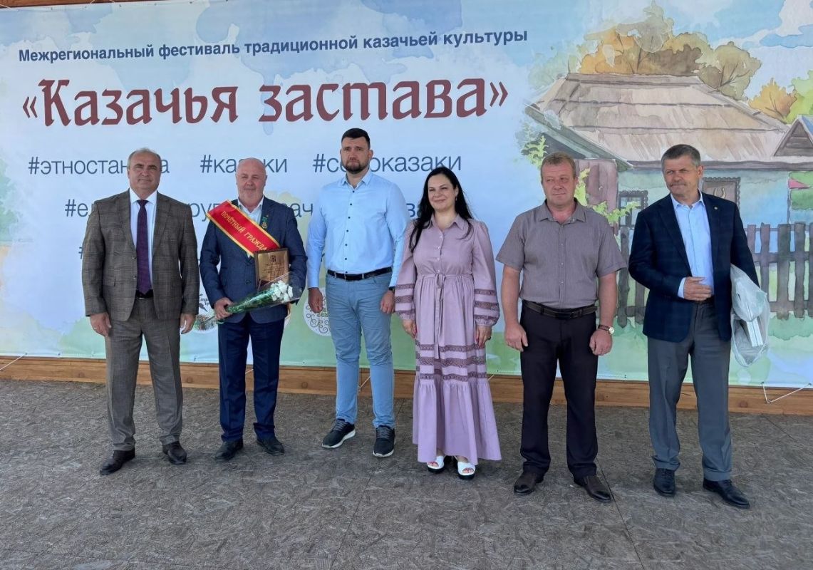 Ветераны липецкой Госавтоинспекции стали почетными гражданами Ветераны липецкой Госавтоинспекции стали почетными гражданами