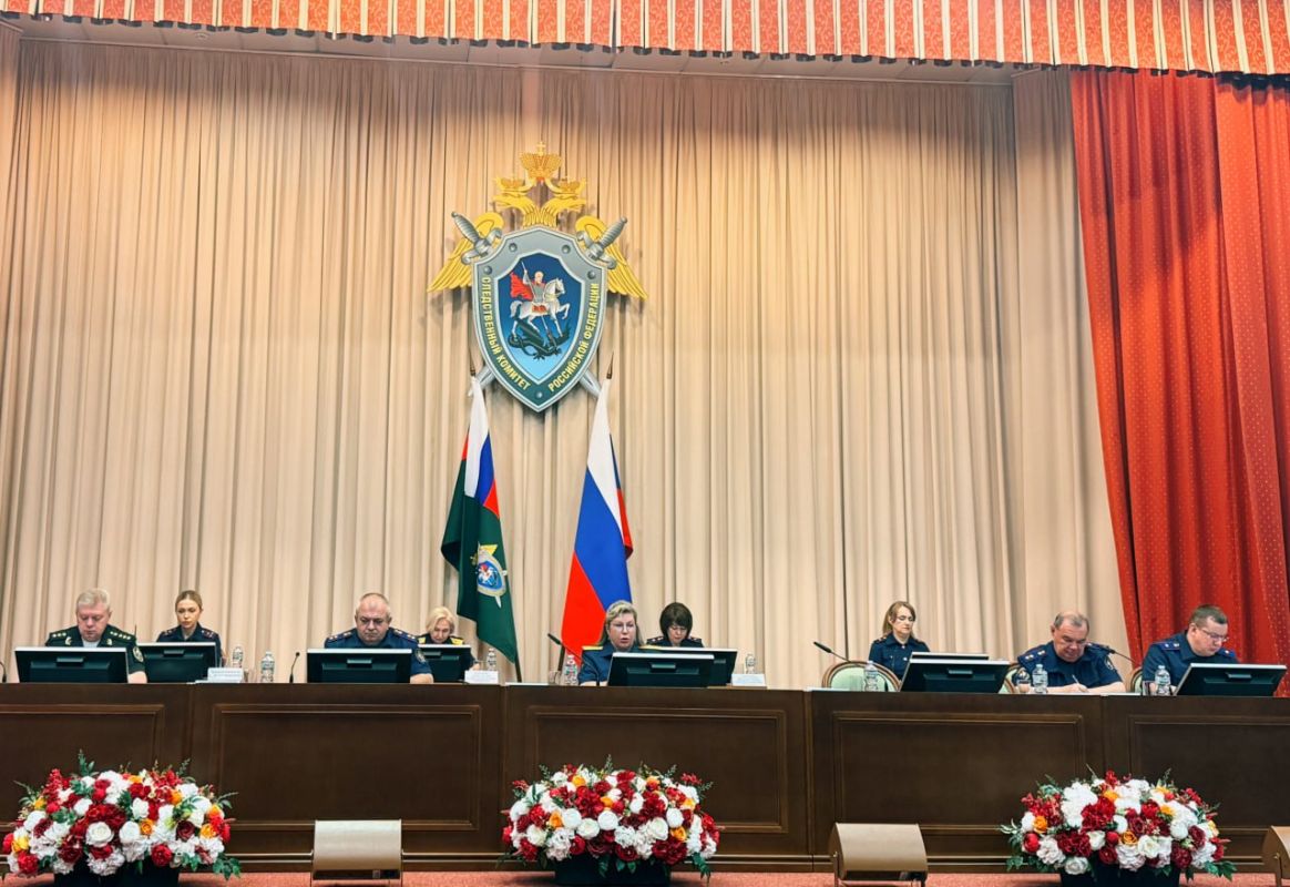 Председатель СК России провел оперативное совещание по вопросам реагирования территориальных следственных органов на факты ненадлежащего обеспечения граждан медикаментами Председатель СК России провел оперативное совещание по вопросам реагирования территориальных следственных органов на факты ненадлежащего обеспечения граждан медикаментами