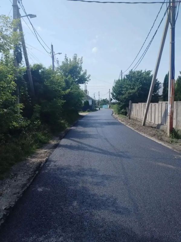 В микрорайоне 10-я шахта завершились работы по ремонту дорожного покрытия