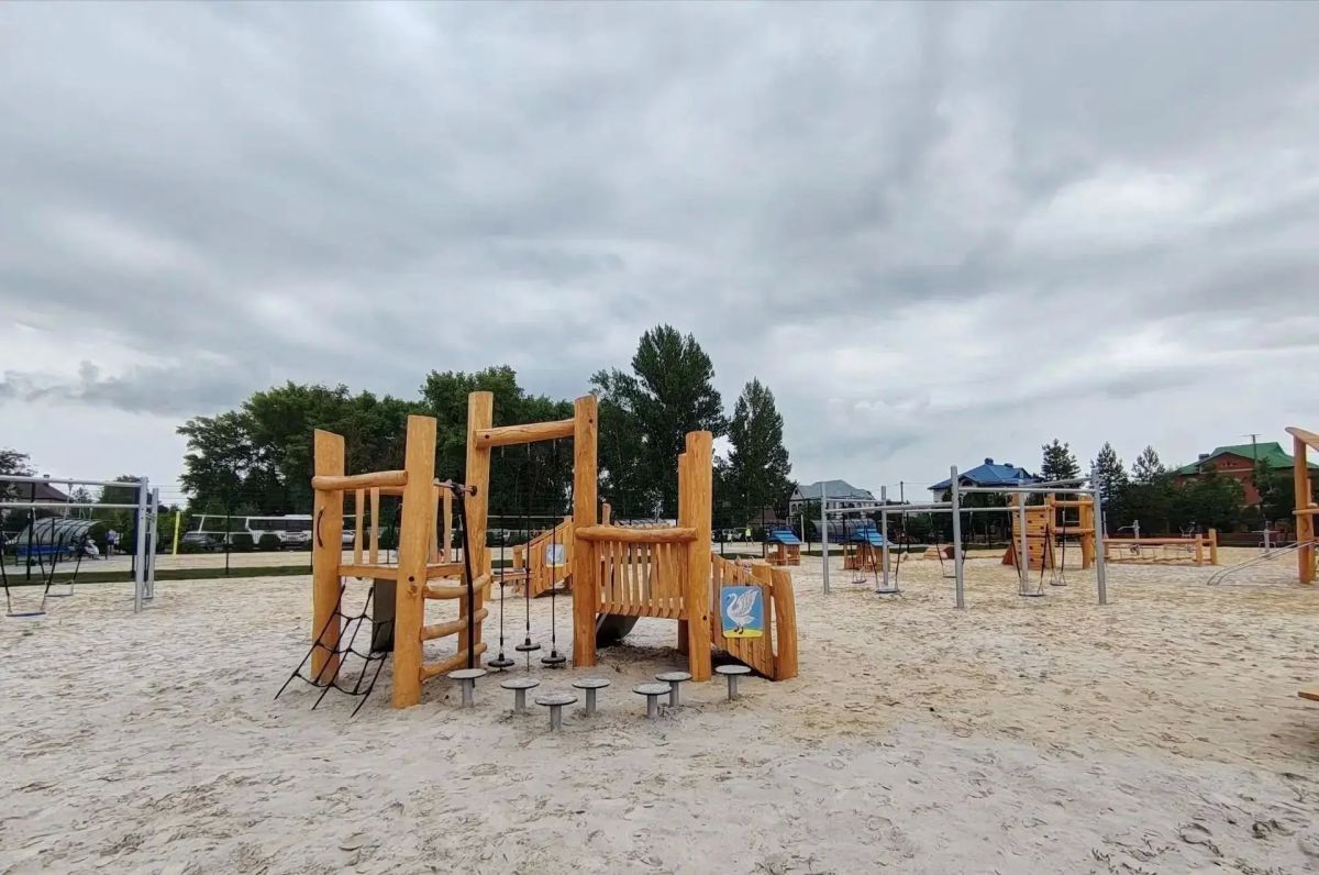 Стадион открыли в Лебедяни в районе Машиностроителей Стадион открыли в Лебедяни в районе Машиностроителей