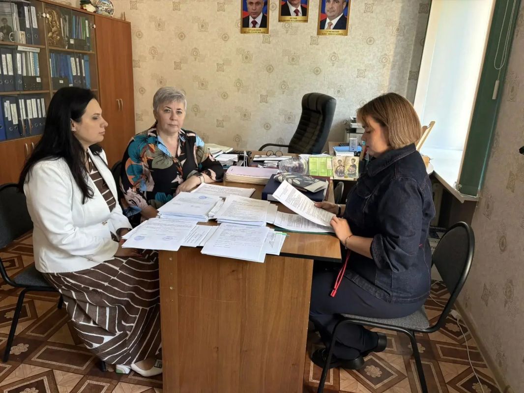 В Липецкой области началась приемка образовательных учреждений к новому учебному году В Липецкой области началась приемка образовательных учреждений к новому учебному году