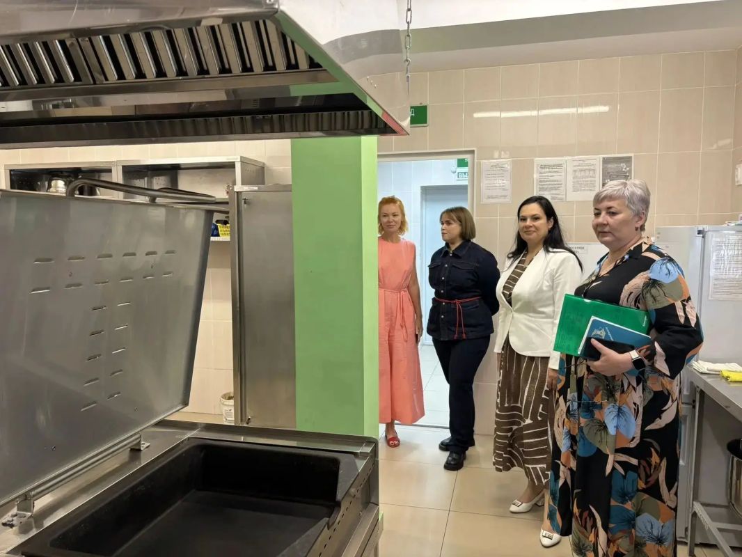 В Липецкой области началась приемка образовательных учреждений к новому учебному году В Липецкой области началась приемка образовательных учреждений к новому учебному году