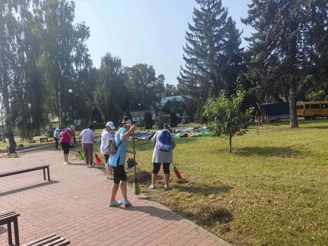 Подмели Волово к празднику местные жители Подмели Волово к празднику местные жители