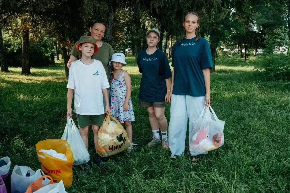 3 тонны текстиля и 500 кг батареек принесли липчане к ОЦКНТ 7 августа 3 тонны текстиля и 500 кг батареек принесли липчане к ОЦКНТ 7 августа
