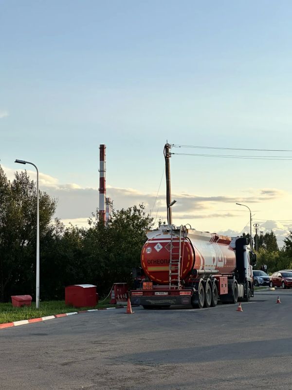 Михаил Щербаков: Продолжаю объезды по заправкам Михаил Щербаков: Продолжаю объезды по заправкам