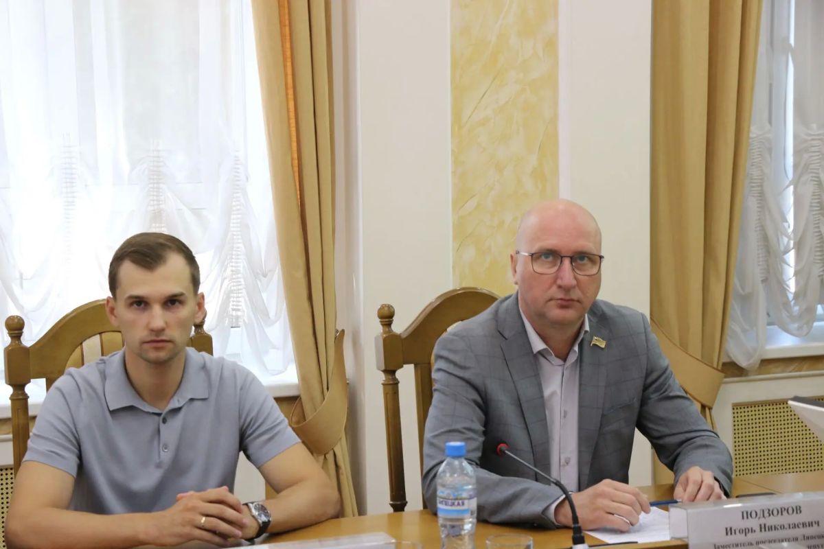 Безопасный маршрут: в этом году обновили подходы к 9 школам и 6 детсадам Безопасный маршрут: в этом году обновили подходы к 9 школам и 6 детсадам