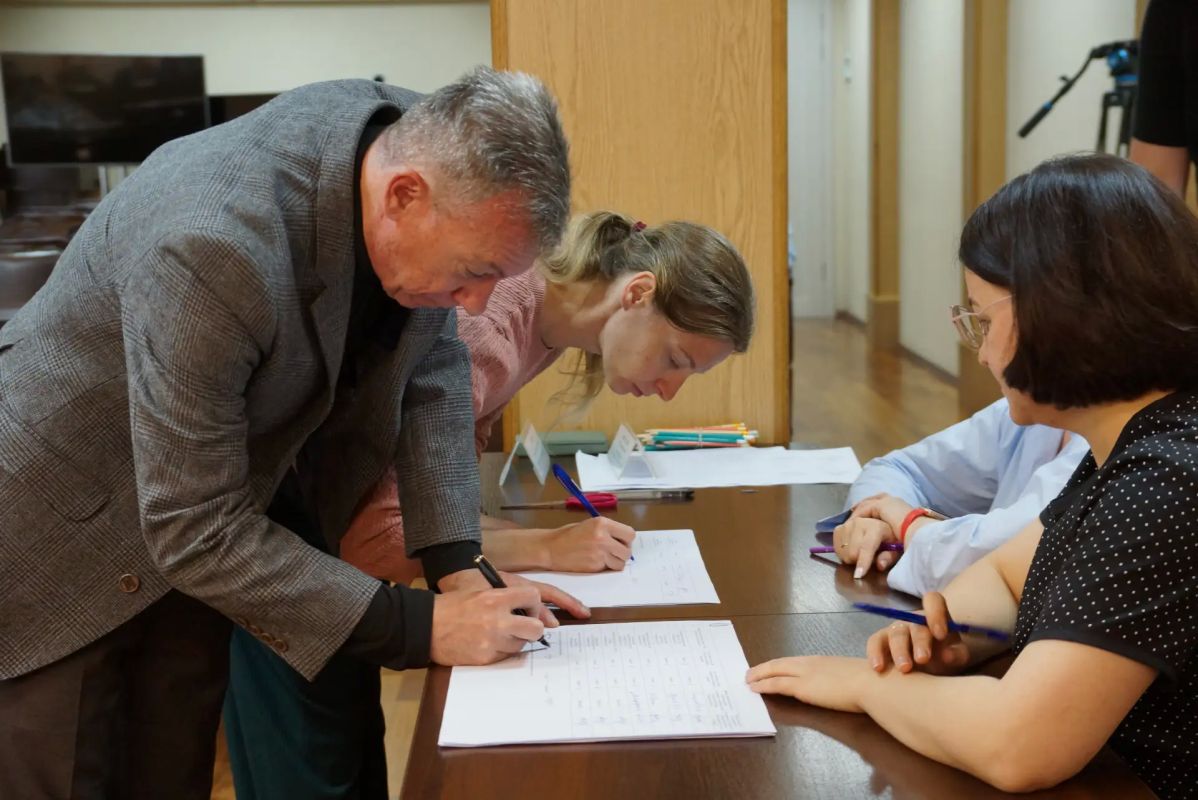 Состоялась жеребьевка бесплатного эфирного времени и печатной площади Состоялась жеребьевка бесплатного эфирного времени и печатной площади