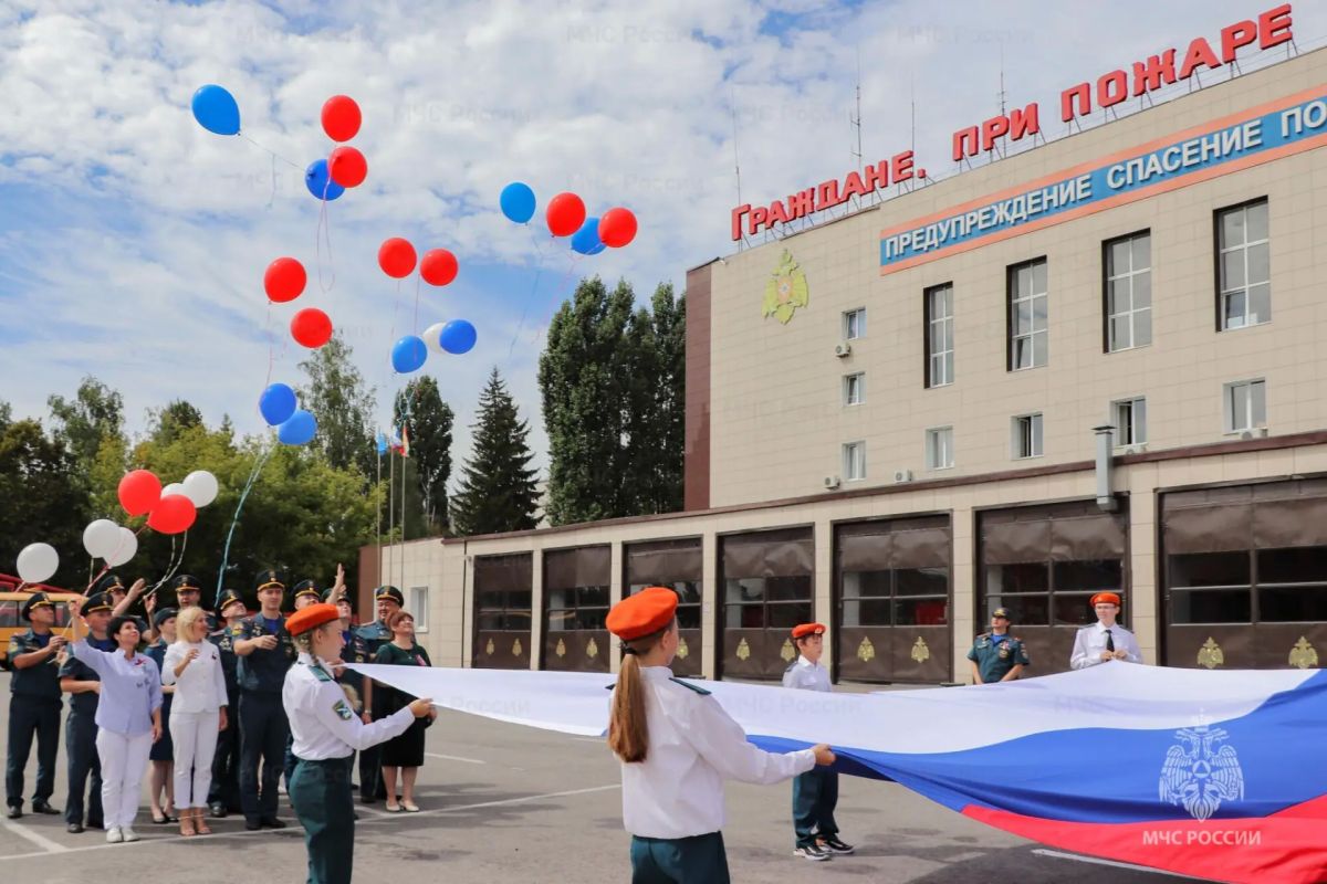 В преддверии Дня Государственного флага в Главном управлении состоялась торжественная церемония приведения к присяге В преддверии Дня Государственного флага в Главном управлении состоялась торжественная церемония приведения к присяге