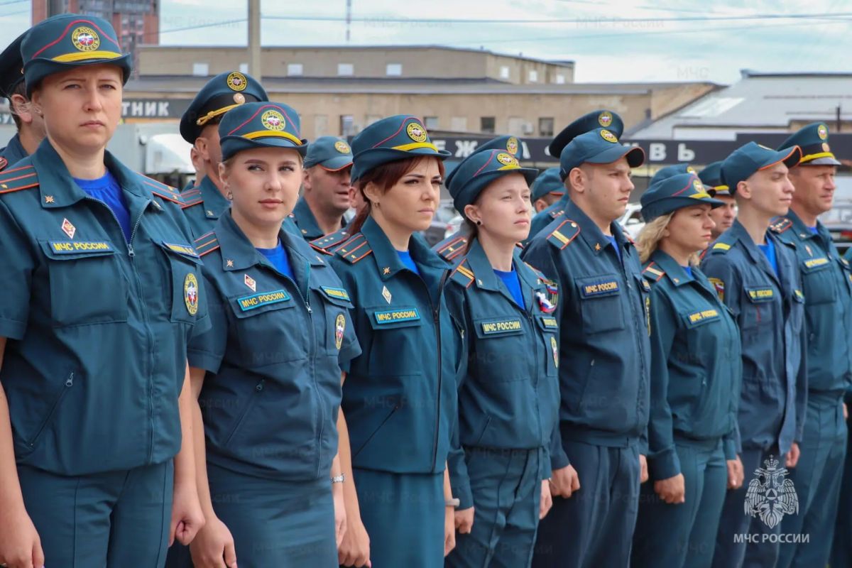 В преддверии Дня Государственного флага в Главном управлении состоялась торжественная церемония приведения к присяге В преддверии Дня Государственного флага в Главном управлении состоялась торжественная церемония приведения к присяге