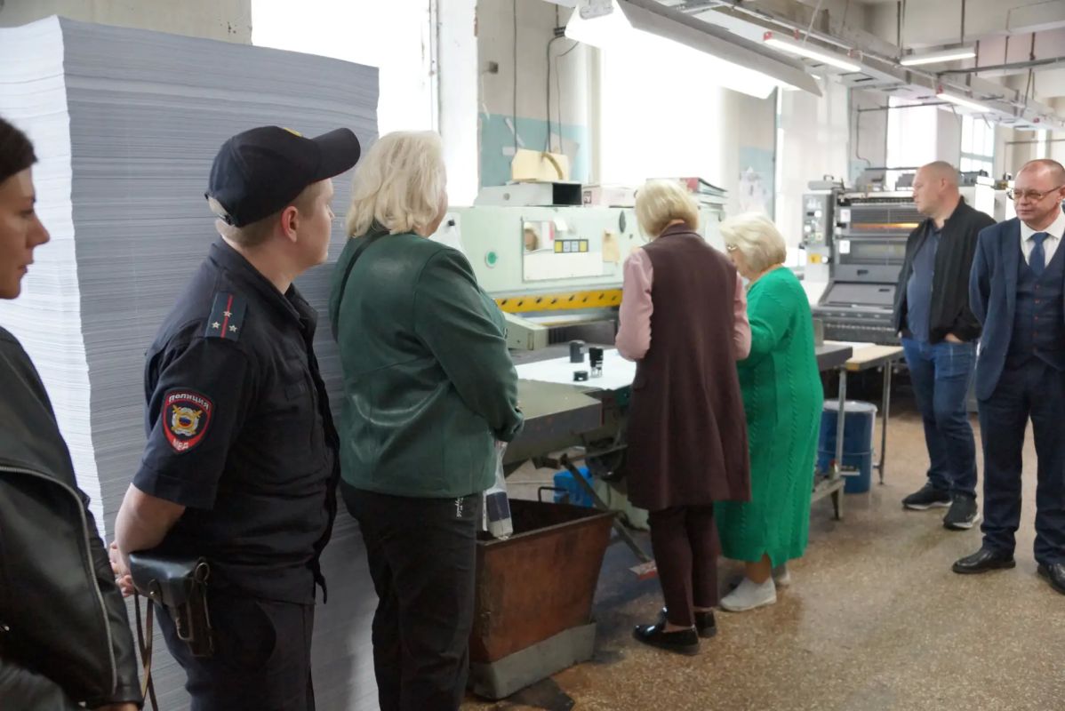 Изготовлен тираж бюллетеней для голосования на выборах депутатов ГосДумы девятого созыва Изготовлен тираж бюллетеней для голосования на выборах депутатов ГосДумы девятого созыва