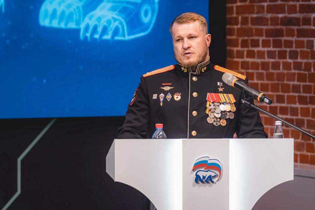 Игорь Артамонов: Страна сегодня сталкивается с серьёзными вызовами: от вопросов безопасности и экономического давления до демографии и кадрового дефицита Игорь Артамонов: Страна сегодня сталкивается с серьёзными вызовами: от вопросов безопасности и экономического давления до демографии и кадрового дефицита