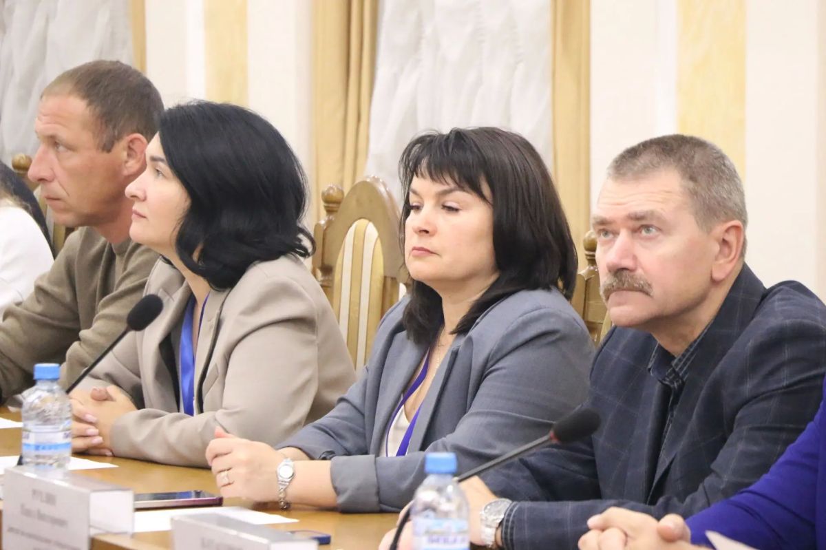 Развитие системы образования обсудили в горсовете Развитие системы образования обсудили в горсовете