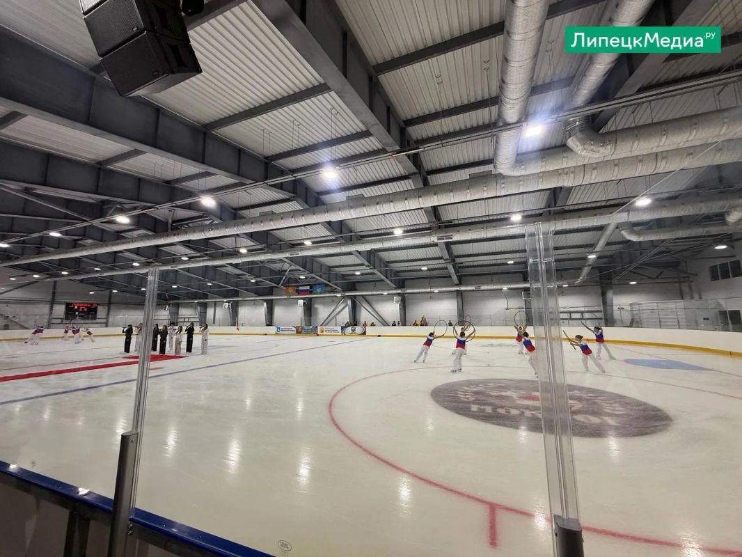 Ледовая арена открылась в Лебедяни Ледовая арена открылась в Лебедяни