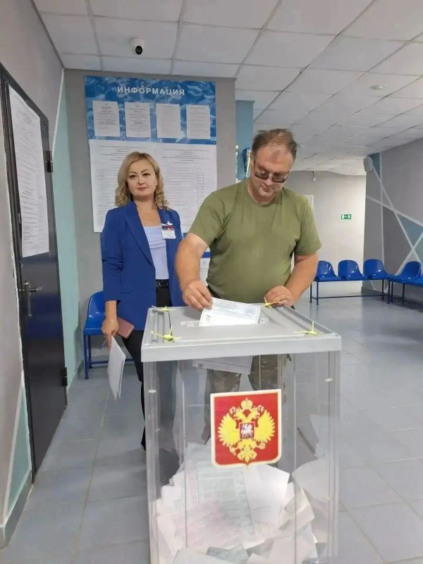 Ветераны СВО приходят на выборы семьями Ветераны СВО приходят на выборы семьями