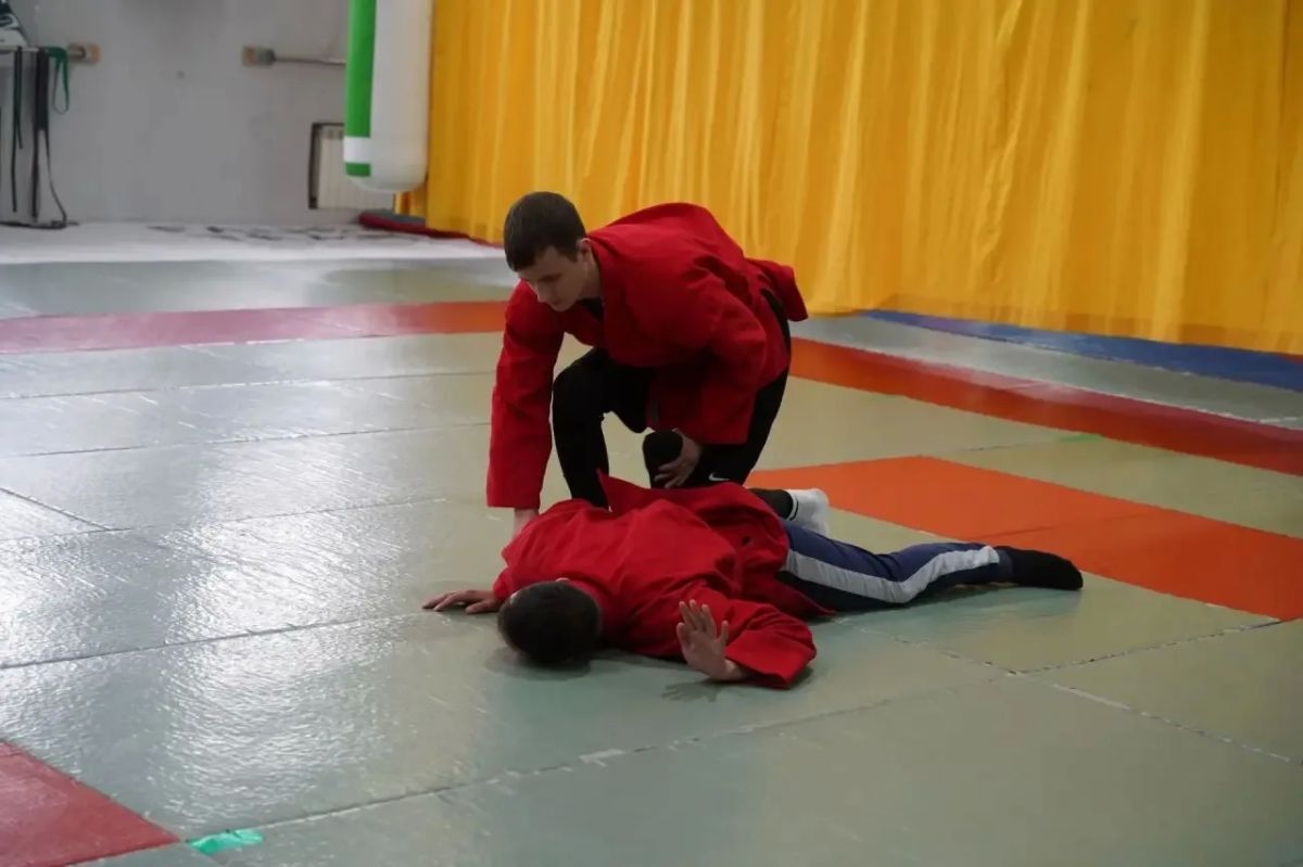 #БудьВформе. В Липецкой области состоялся конкурс профмастерства среди молодых сотрудников, выпускников ВУЗов системы МВД России 25 сентября на базе спорткомплекса «Динамо» прошел конкурс профмастерства для более чем 40... #БудьВформе. В Липецкой области состоялся конкурс профмастерства среди молодых сотрудников, выпускников ВУЗов системы МВД России 25 сентября на базе спорткомплекса «Динамо» прошел конкурс профмастерства для более чем 40...