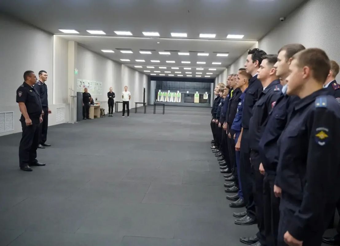 #БудьВформе. В Липецкой области состоялся конкурс профмастерства среди молодых сотрудников, выпускников ВУЗов системы МВД России 25 сентября на базе спорткомплекса «Динамо» прошел конкурс профмастерства для более чем 40... #БудьВформе. В Липецкой области состоялся конкурс профмастерства среди молодых сотрудников, выпускников ВУЗов системы МВД России 25 сентября на базе спорткомплекса «Динамо» прошел конкурс профмастерства для более чем 40...