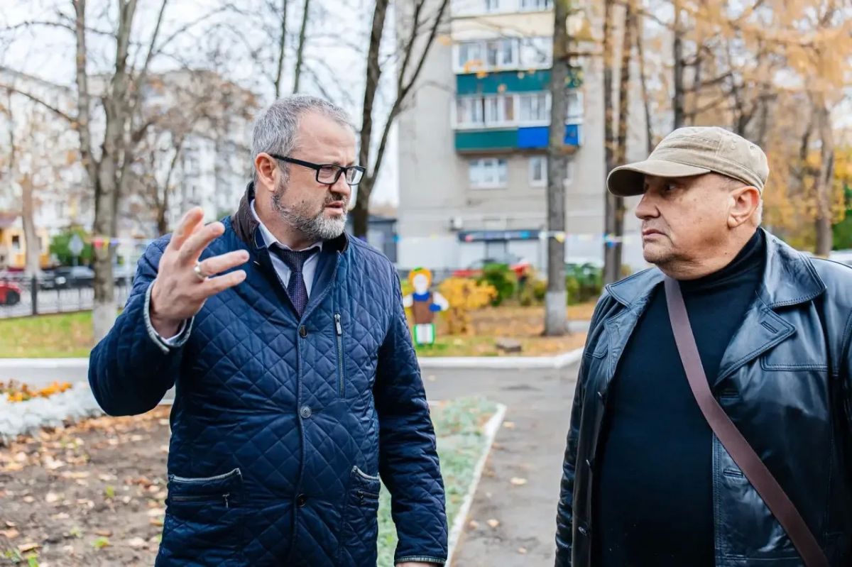 Михаил Щербаков: Выехал по адресам, где жители продолжают сообщать о проблемах с отоплением Михаил Щербаков: Выехал по адресам, где жители продолжают сообщать о проблемах с отоплением
