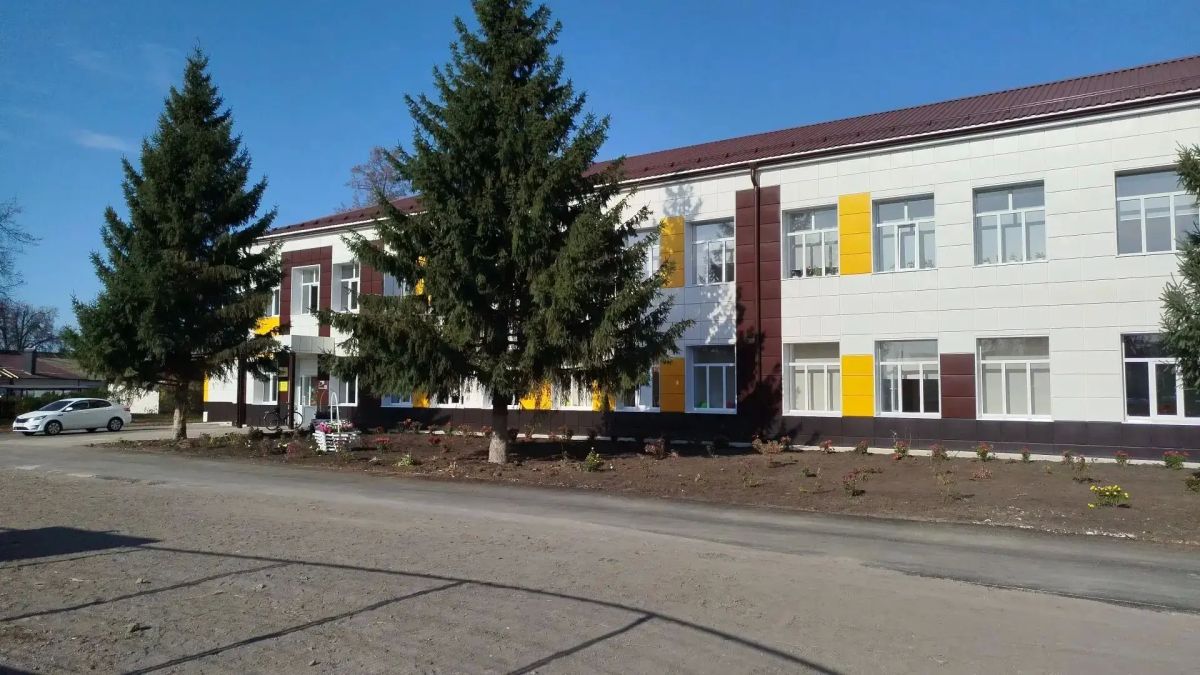 После вмешательства прокуратуры Усманского района завершён капитальный ремонт школы После вмешательства прокуратуры Усманского района завершён капитальный ремонт школы
