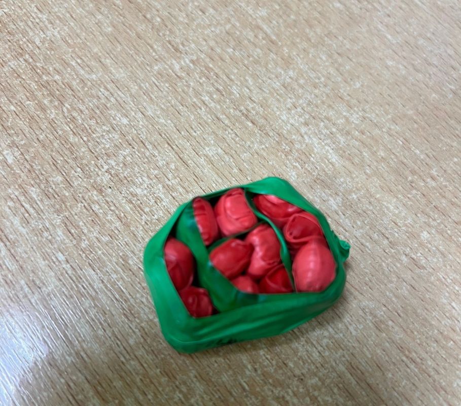 Липецкие полицейские с поличным задержали закладчика синтетических наркотиков Липецкие полицейские с поличным задержали закладчика синтетических наркотиков